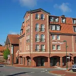 Kino-hotel Meyer Otel 3*