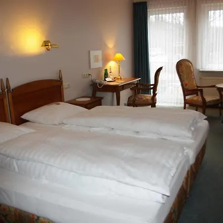 فندق Kino-hotel Meyer Harsefeld